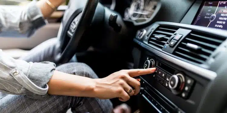 Déverrouiller votre autoradio : la solution en quelques étapes simples