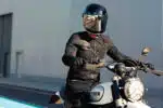 Quel blouson de moto choisir pour une motarde