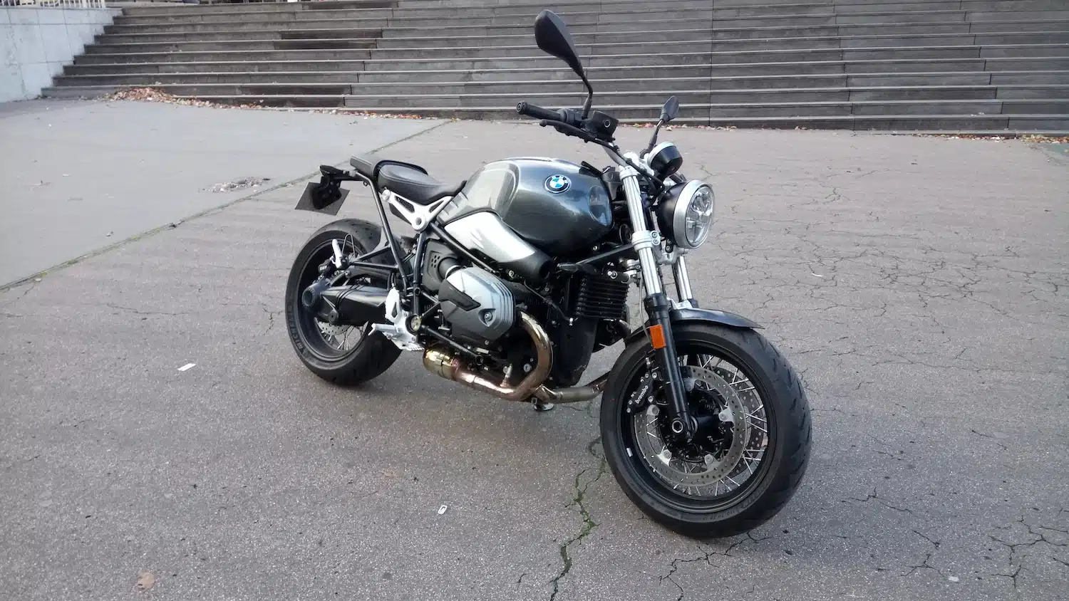 BMW NineT 1200 R 2022